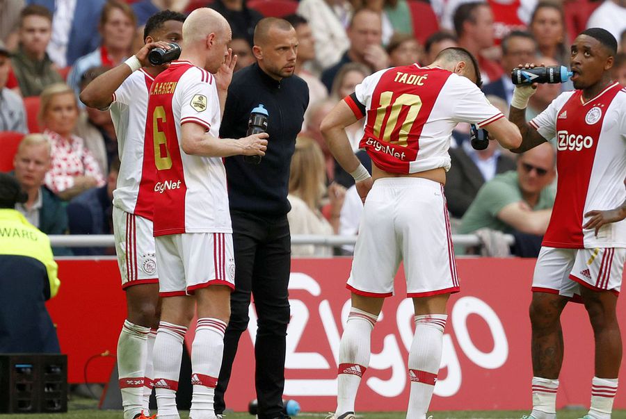 Două legende se despart de Fenerbahce: „Meritați respect etern!”