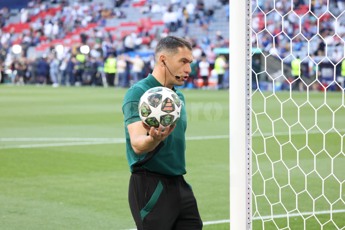 Istvan Kovacs, IMPECABIL în PSG - Inter » Cea mai discutată decizie a venit chiar în minutul 90! GSP a analizat toate fazele, fiecare cartonaș