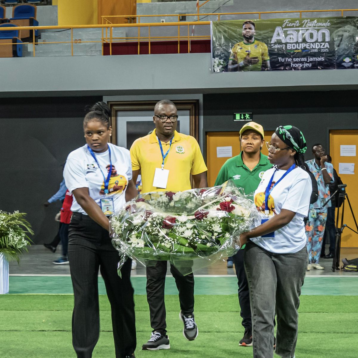 Aaron Boupendza a fost înmormântat în Gabon, la o lună după moartea misterioasă din China