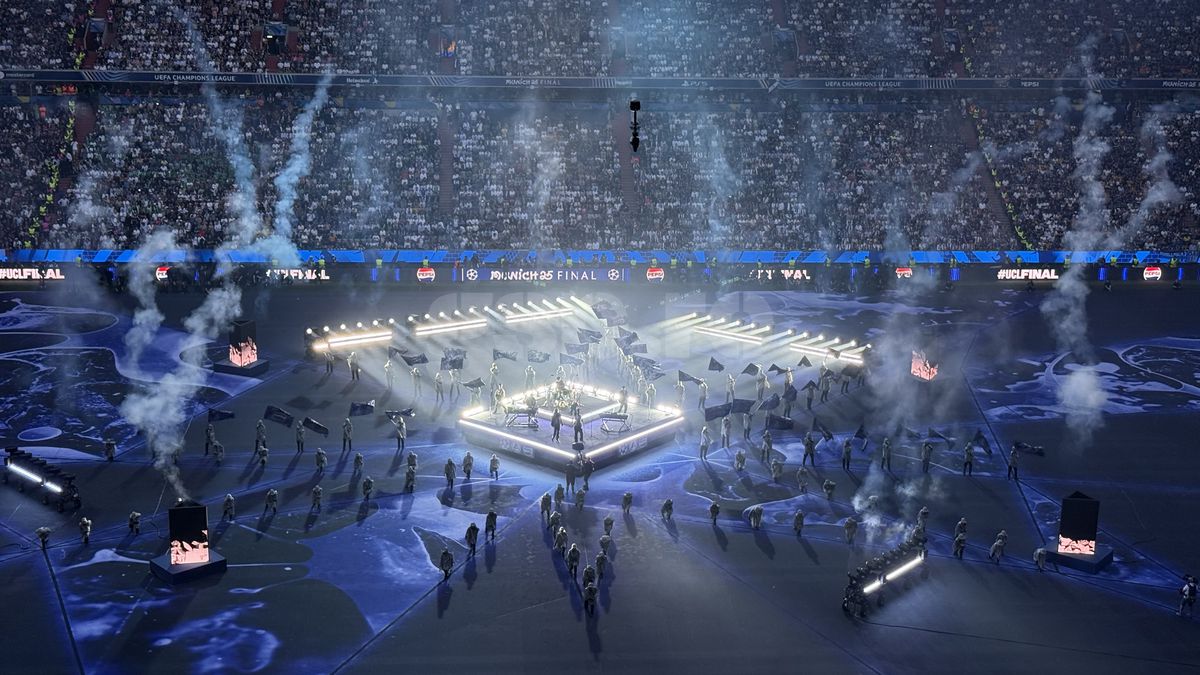 Show grandios cu flăcări și lumini speciale! Linkin Park și David Garrett au concertat în deschiderea finalei Ligii Campionilor