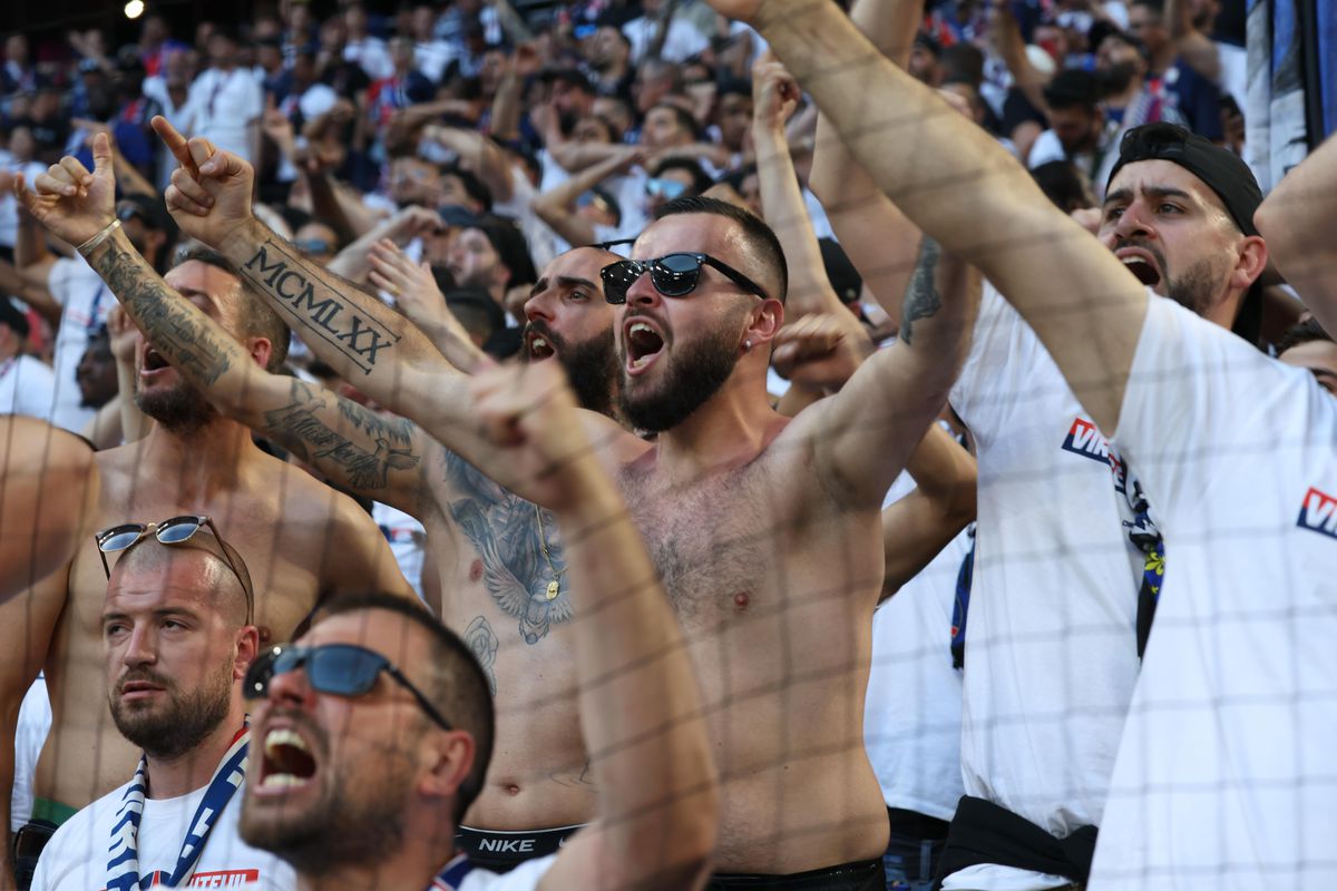 Au încercat să intre prin efracție la finala Ligii Campionilor și a fost nevoie de intervenția forțelor de ordine