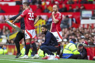 Triplul campion în Premier League se retrage la 37 de ani