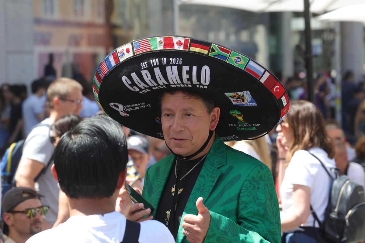 Italienii au invadat Marienplatz! 40.000 de suporteri ai lui Inter sunt la München și au pus stăpânire pe oraș
