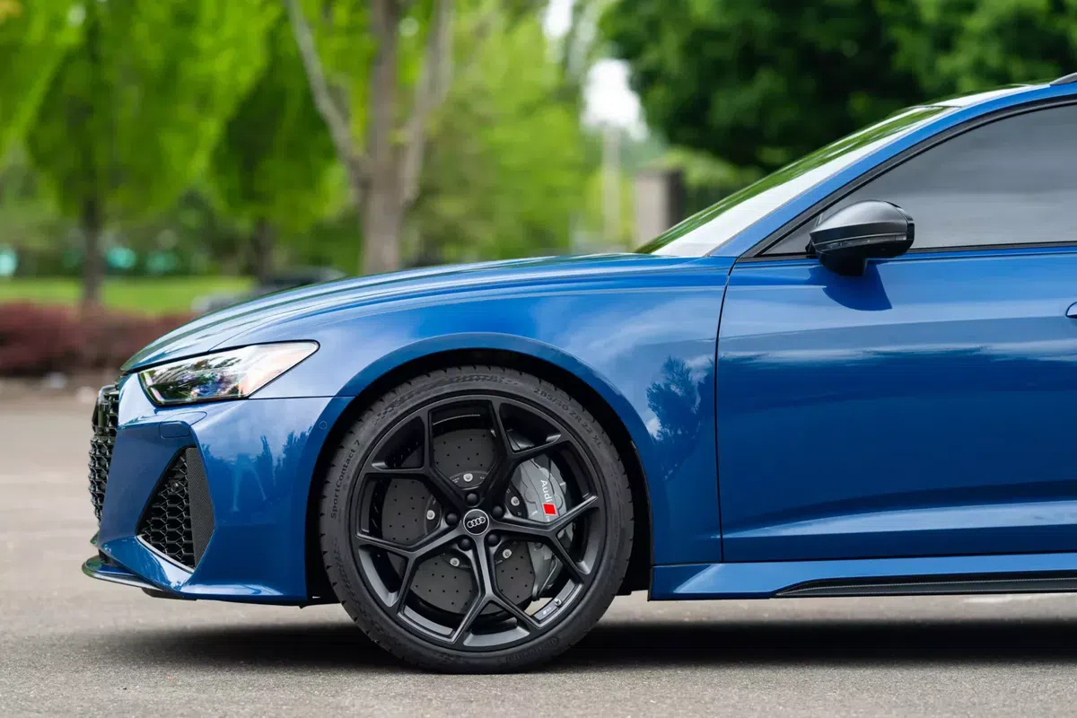 Audi RS6 Avant Performance