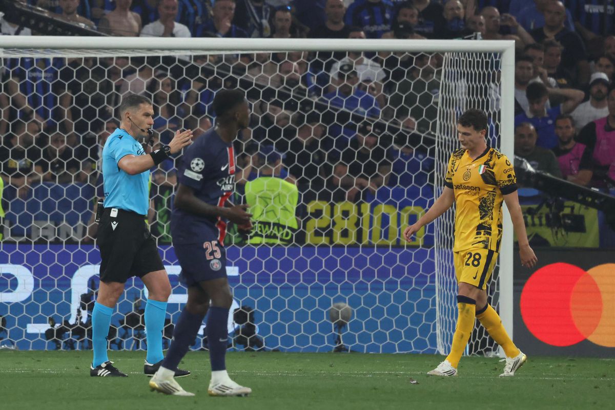 Istvan Kovacs, în PSG - Inter