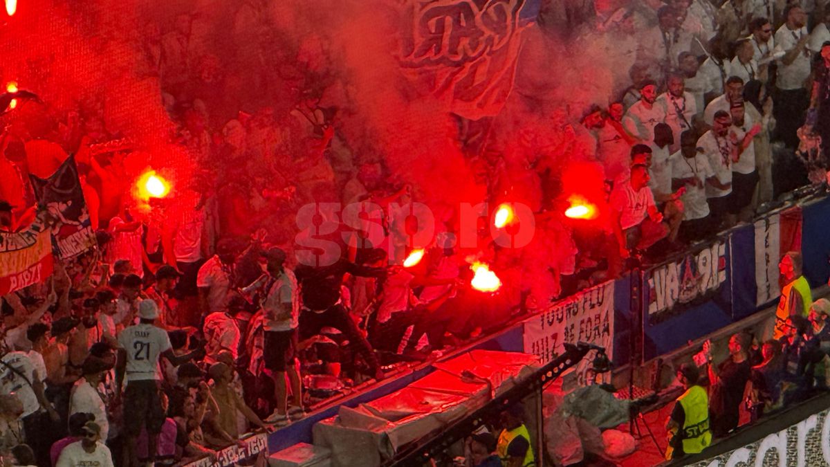 Imaginile pe care UEFA le-ar vrea interzise! PSG show cu torțe