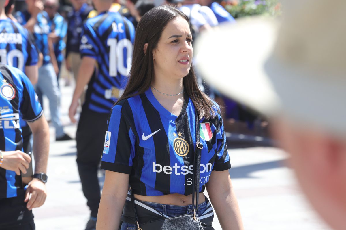 Italienii au invadat Marienplatz! 40.000 de suporteri ai lui Inter sunt la München și au pus stăpânire pe oraș