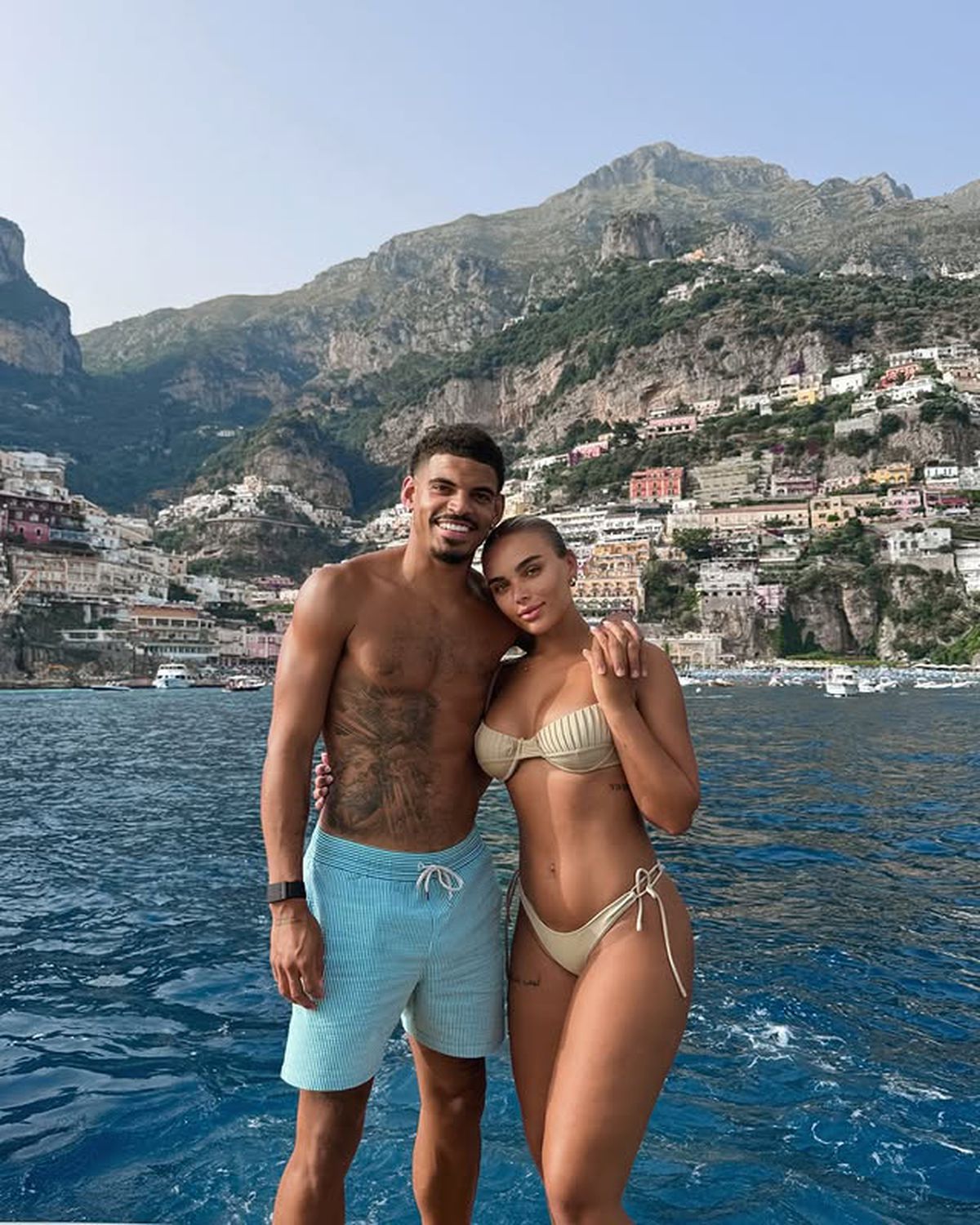 „Cel mai frumos cuplu” » A scris istorie în Premier League și i-a „înnebunit” pe fani cu ultimele fotografii