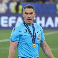 Kovacs, IMPECABIL