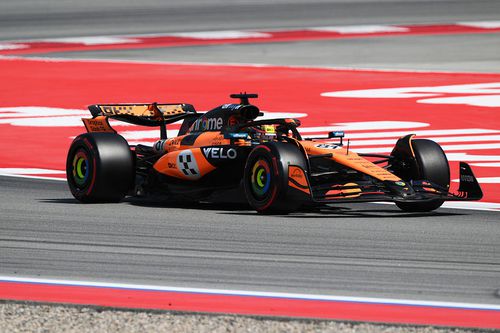 Oscar Piastri și-a adjudecat al patrulea pole position din acest sezon de Formula 1, triumfând în calificările pentru Marele Premiu al Spaniei de la Barcelona.