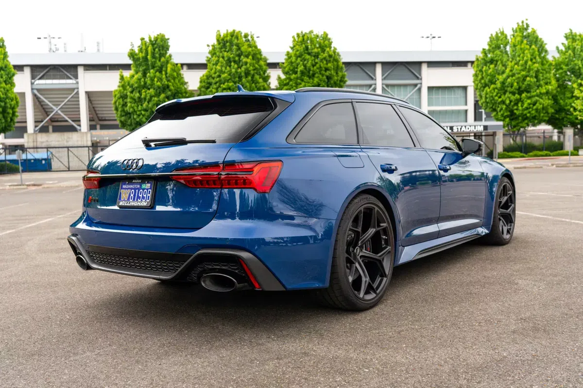 Audi RS6 Avant Performance