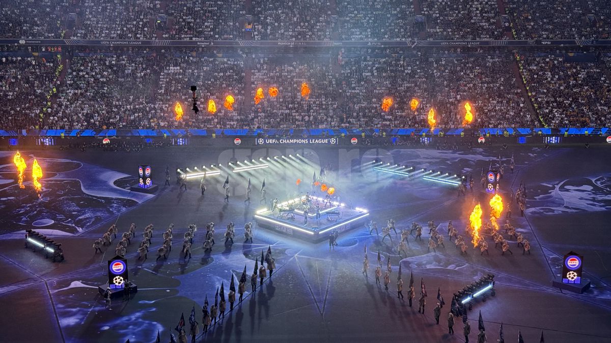 Show grandios cu flăcări și lumini speciale! Linkin Park și David Garrett au concertat în deschiderea finalei Ligii Campionilor