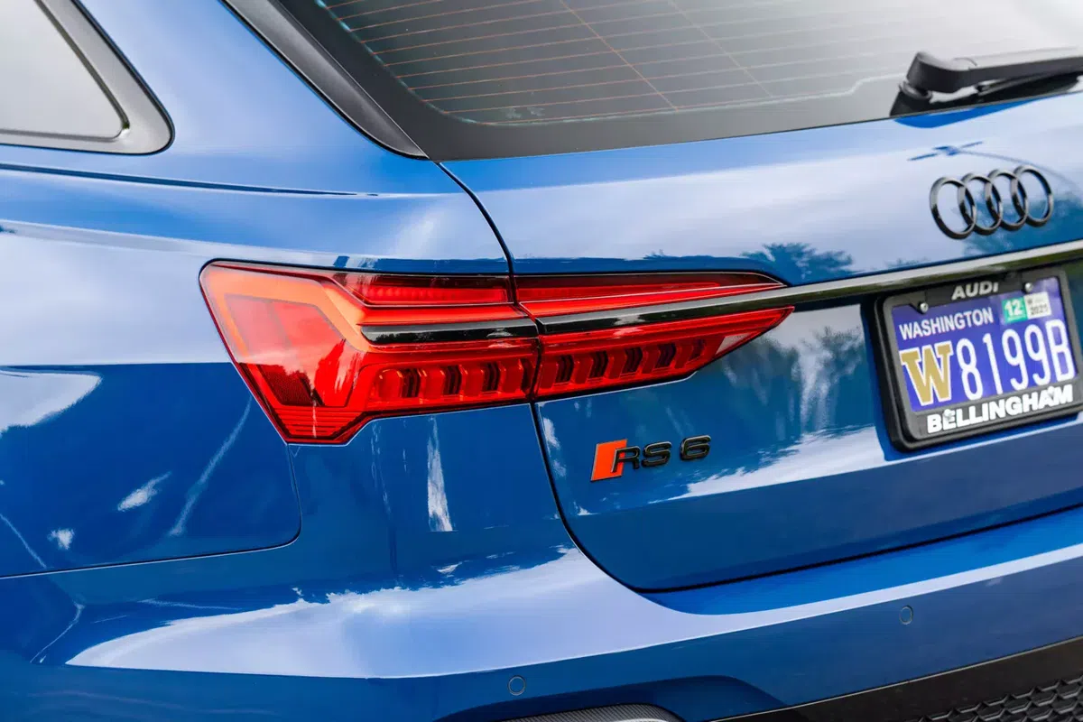 Audi RS6 Avant Performance