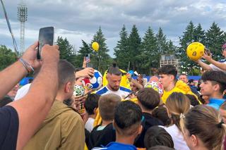 Sute de oameni au venit la antrenamentul lui Gică Hagi » Doi „tricolori” nu s-au putut pregăti