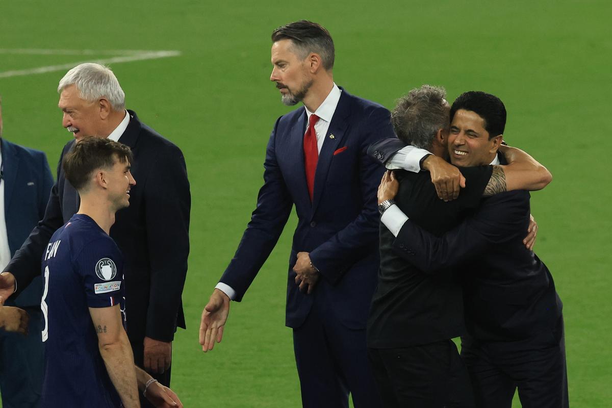 Cele mai tari 50 de cadre surprinse de GSP după PSG - Arsenal » Luis Enrique l-a imitat pe Chivu, uluitor ce a făcut miliardarul qatarez pe teren