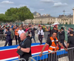 Nebunie și la Paris! Jucătorii lui PSG au sărbătorit în stradă triumful din Liga Campionilor