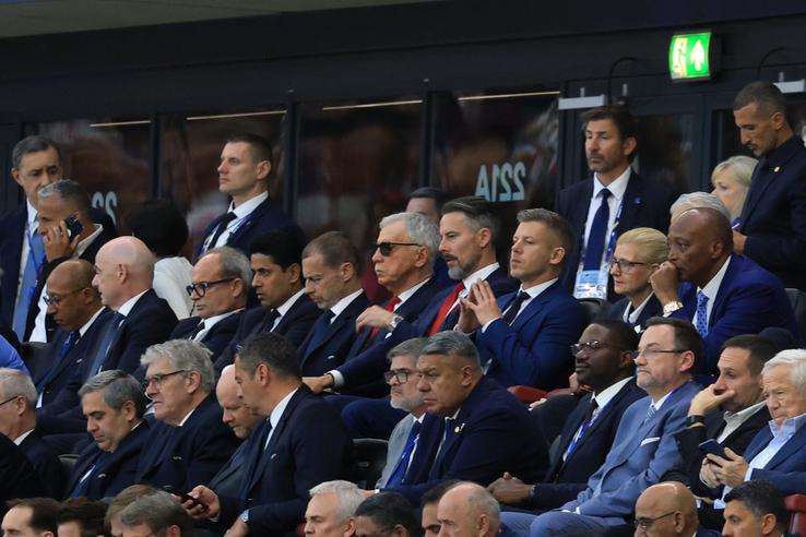 Imagini de la finalul meciului PSG - Arsenal FOTO: Ionuț Iordache (GSP)