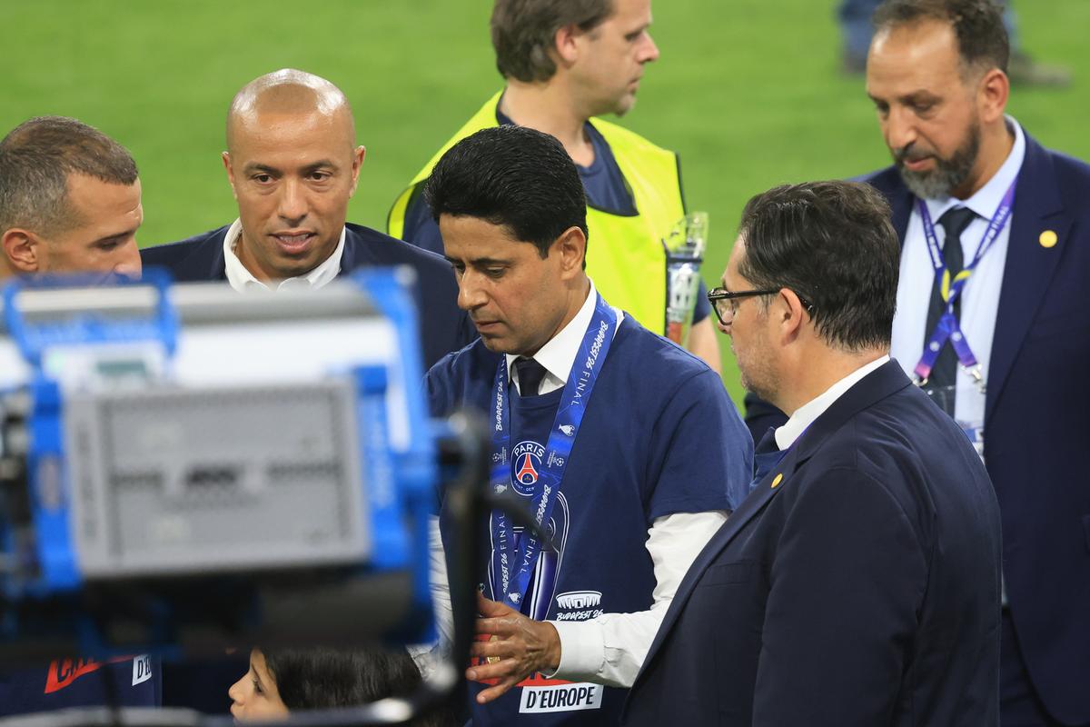 Cele mai tari 50 de cadre surprinse de GSP după PSG - Arsenal » Luis Enrique l-a imitat pe Chivu, uluitor ce a făcut miliardarul qatarez pe teren