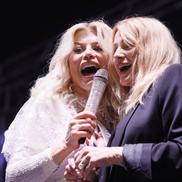 Nadia Comăneci și Loredana Groza au făcut show la Onești/ FOTO Cristi Preda (GSP)