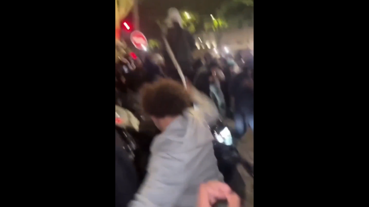 Scene de război în Franța, după finala Ligii » Au dat foc și s-au bătut cu forțele de ordine: 416 arestări!