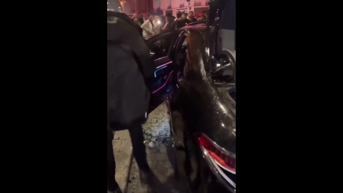 Scene de război în Franța, după finala Ligii » Au dat foc și s-au bătut cu forțele de ordine: 416 arestări!