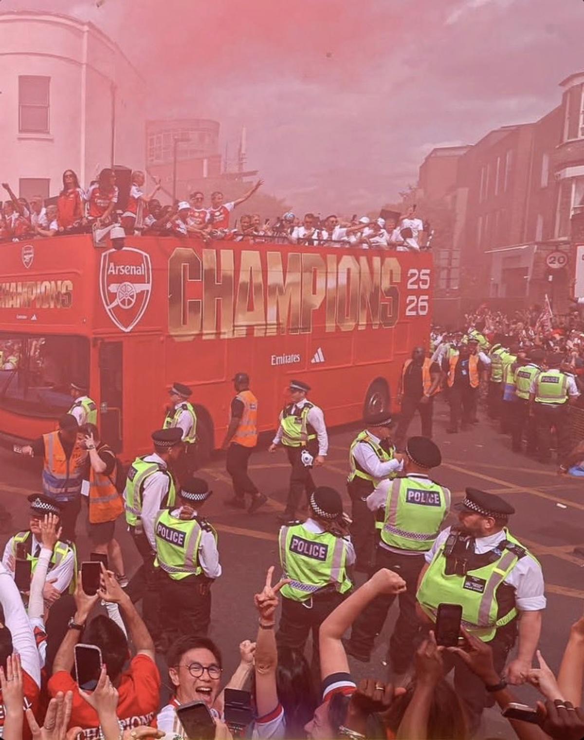 Arsenal a scos peste 500.000 de suporteri pe străzile din Londra, a doua zi după finala pierdută cu PSG
