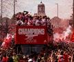 Arsenal a celebrat titlul câștigat în Premier League pe străzile Londrei