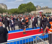 Nebunie și la Paris! Jucătorii lui PSG au sărbătorit în stradă triumful din Liga Campionilor
