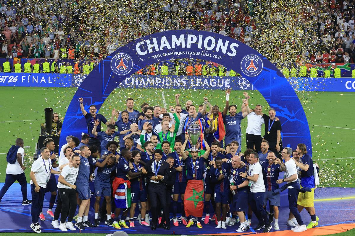 Cele mai tari 50 de cadre surprinse de GSP după PSG - Arsenal » Luis Enrique l-a imitat pe Chivu, uluitor ce a făcut miliardarul qatarez pe teren