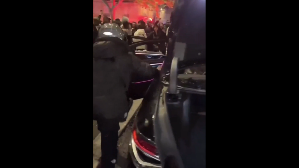 Scene de război în Franța, după finala Ligii » Au dat foc și s-au bătut cu forțele de ordine: 416 arestări!
