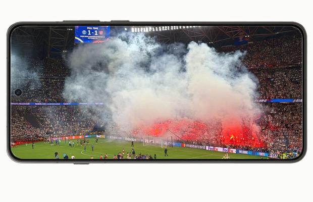 Cele mai tari 50 de cadre surprinse de GSP după PSG - Arsenal » Luis Enrique l-a imitat pe Chivu, uluitor ce a făcut miliardarul qatarez pe teren