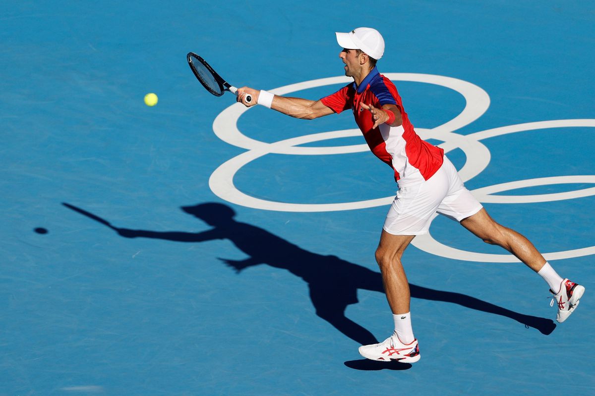 Djokovic pierde medalia de bronz la Jocurile Olimpice! Sârbul a avut o criză de nervi și a aruncat racheta spre tribună