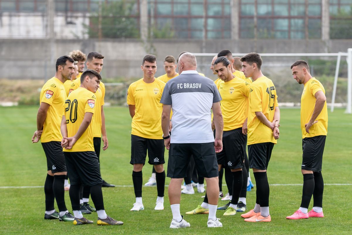 Brașovul se pregătește de debutul în Liga 2 » Nume importante în lotul  lui Ilie Stan