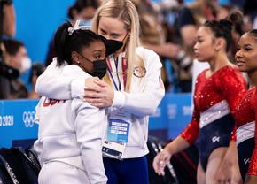 Ce înseamnă, de fapt, problemele de sănătate mintală acuzate de Simone Biles: definiția înfiorătoare a „tremuriciului”