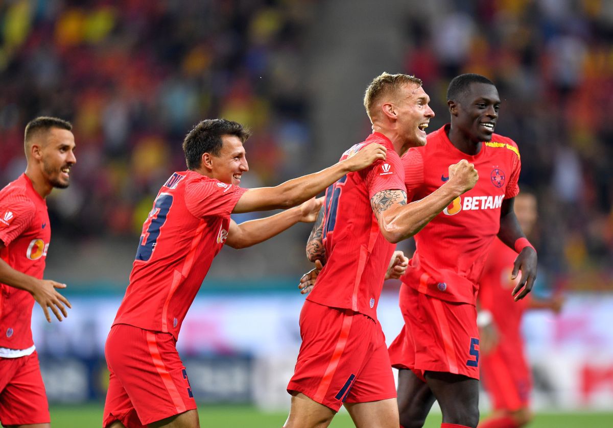 De ce a fost schimbat Bouhenna în FCSB - FCU Craiova » Explicațiile lui Dică pentru mutarea de la pauză