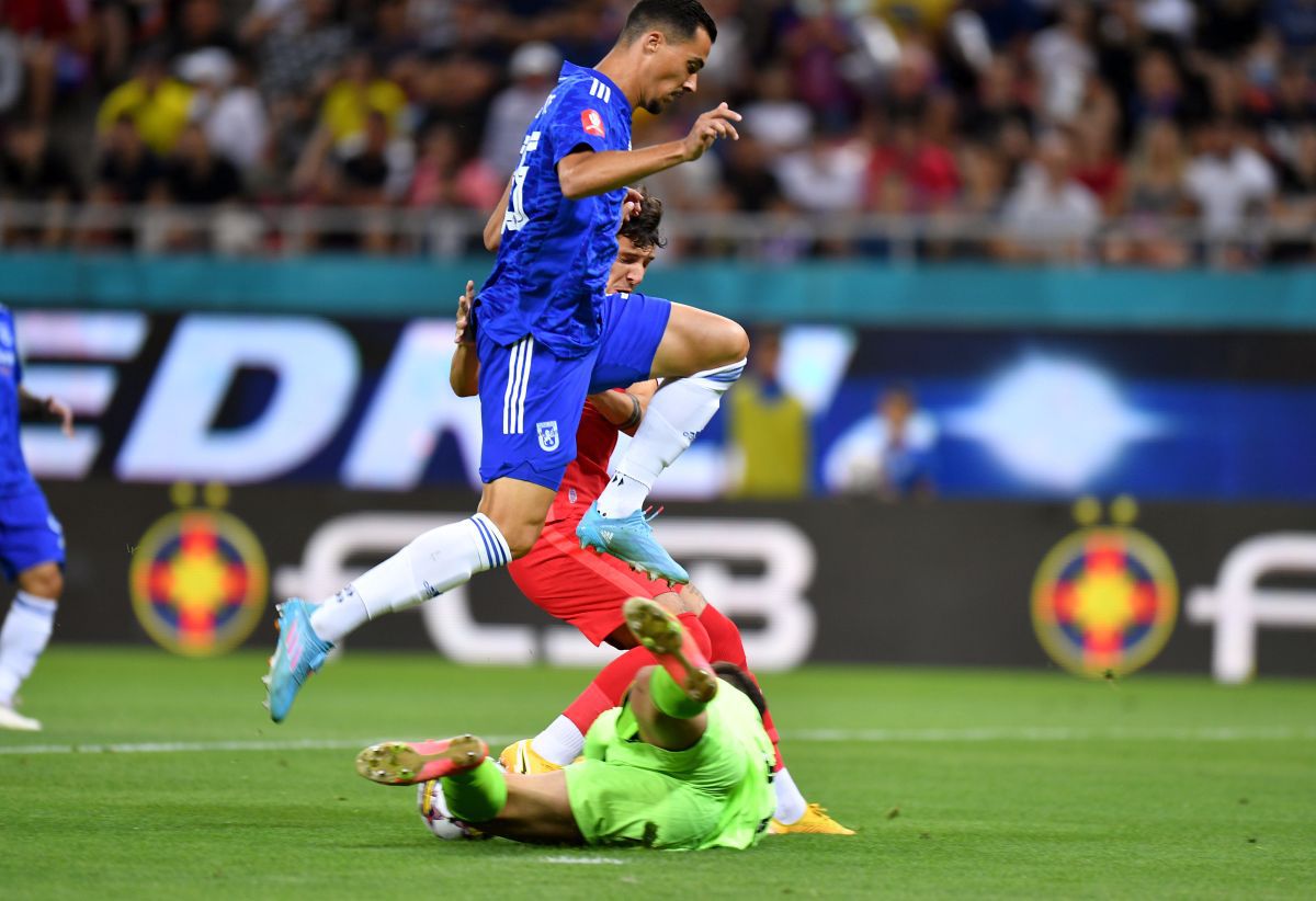 De ce a fost schimbat Bouhenna în FCSB - FCU Craiova » Explicațiile lui Dică pentru mutarea de la pauză