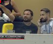 FCSB și FCU Craiova au remizat, scor 1-1, în runda cu numărul 3 din Liga 1. Marius Croitoru (41 de ani), antrenorul clubului oltean, a fost suspendat, dar a fost surprins transmițând informații prin intermediul telefoanelor și colaboratorilor.