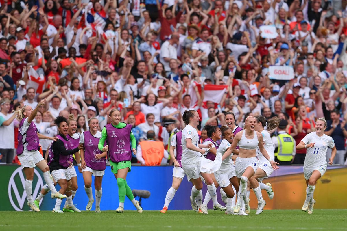 Anglia a cucerit primul titlu european din istorie! Peste 88.000 de spectatori la finala de pe Wembley