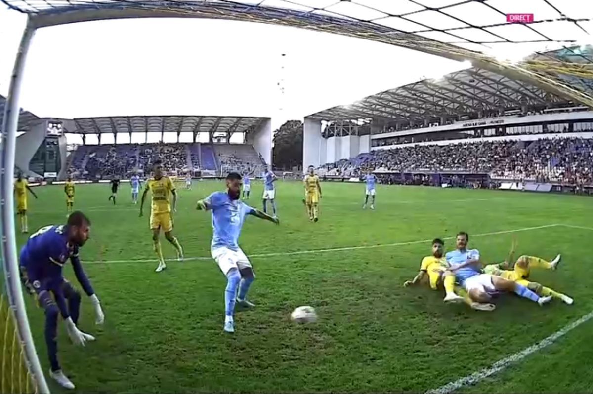 Petrolul - FC Voluntari 0-2 » Fără victorie în 3 etape, „lupii” sunt contestați: „Demisia!”