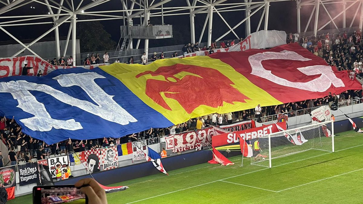 „Suntem aici și vom mai fi” » Scenografie spectaculoasă în Dinamo - Sepsi