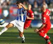 Imagini de arhivă cu Valerian Gîrlă, fostul mijlocaș al Craiovei / foto: GSP