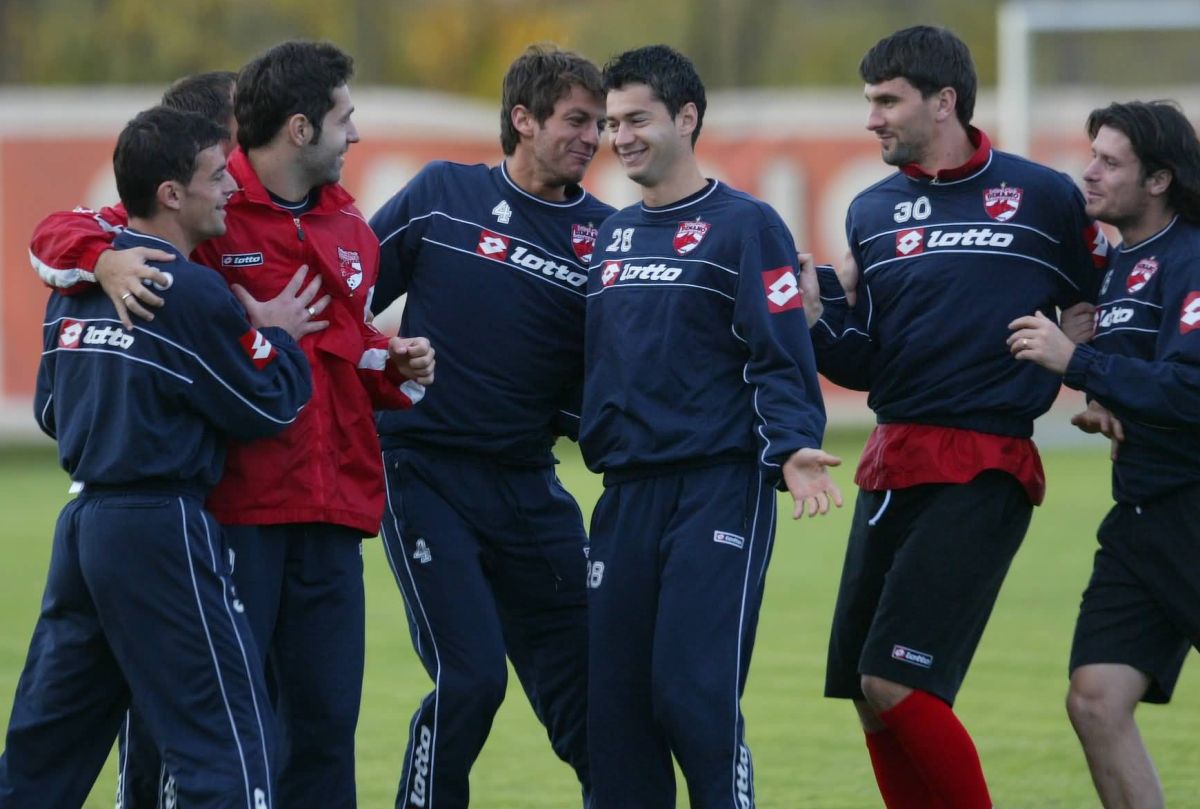 Premieră la Dinamo - Sepsi » Ce au în comun Burcă și Liviu Ciobotariu + imagini tari de acum două decenii