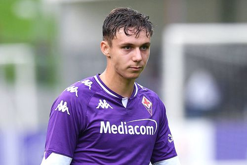 Louis Munteanu va fi cedat iar de Fiorentina. Foto: Imago Images