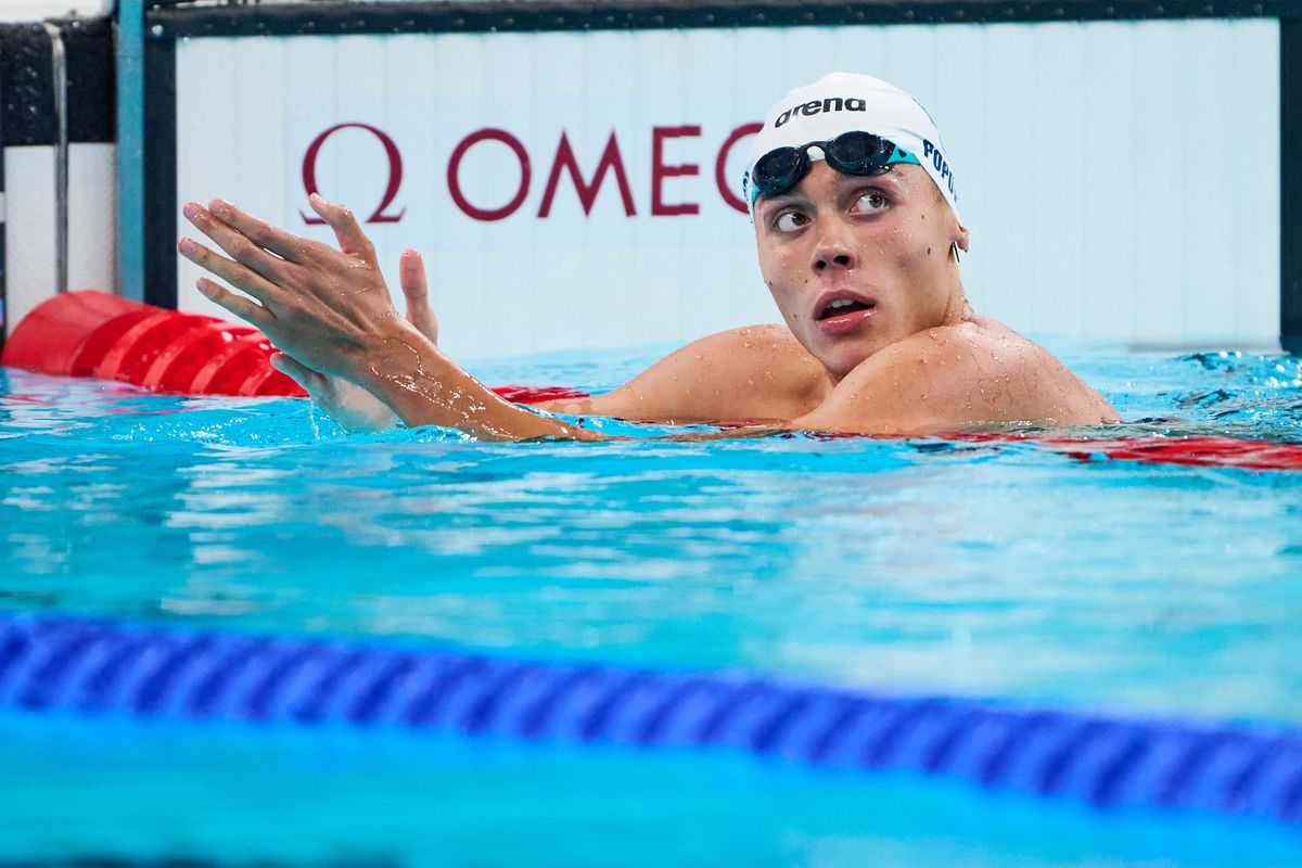 David Popovici, un an rapid de aur » Pentru a doua oară Sportivul Anului: „Întotdeauna a fost o dorință arzătoare în mine să fiu pe cea mai înaltă treaptă a podiumului”