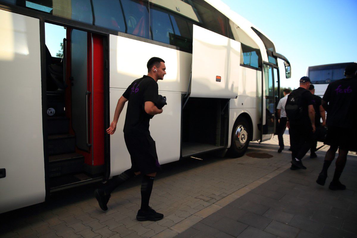 10 detalii observate de pe stadion la Maccabi Tel Aviv - FCSB » La un pas de bătaie după fluierul de final: „Ai văzut ce-a făcut?! Ai văzut?!”