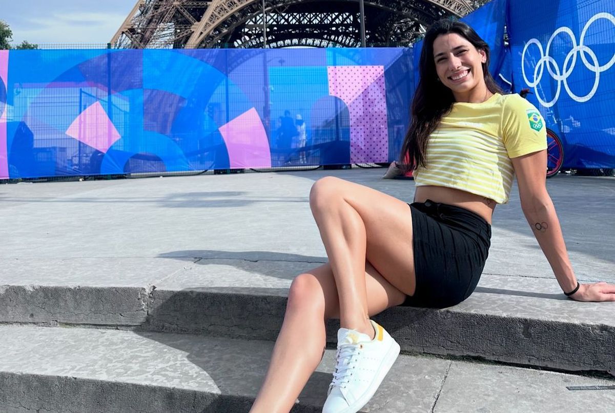 Atleta care a fost expulzată pentru că a încercat să părăsească Satul Olimpic pentru a se întâlni cu iubitul în Paris, acuzații grave: „Am ajuns la aeroport în pantaloni scurți, o să-i dau în judecată!”