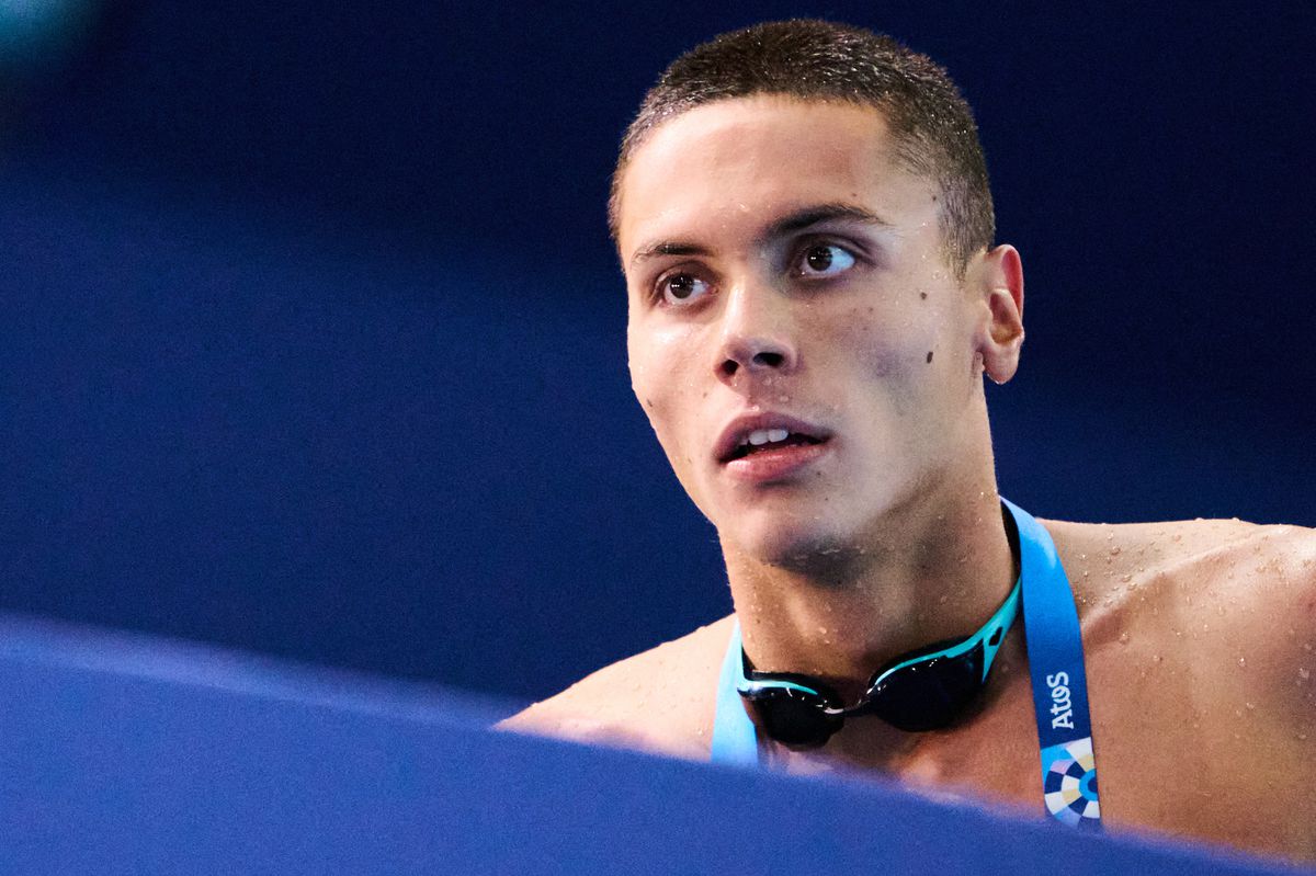 David Popovici, un an rapid de aur » Pentru a doua oară Sportivul Anului: „Întotdeauna a fost o dorință arzătoare în mine să fiu pe cea mai înaltă treaptă a podiumului”