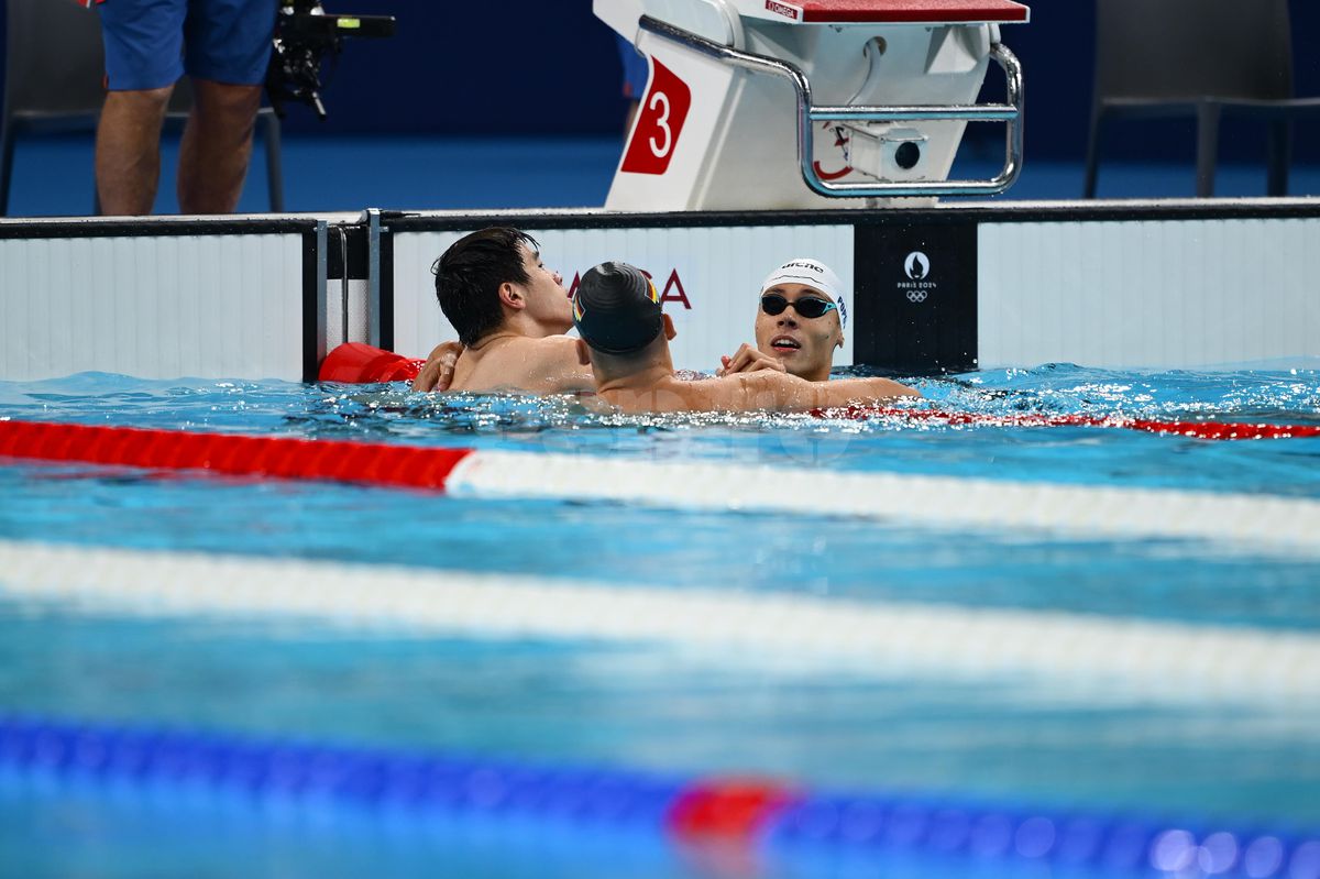 David Popovici, BRONZ la 100 metri liber într-o seară epică în La Defense Arena