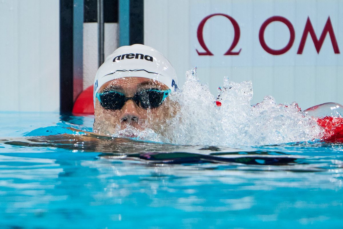 David Popovici, un an rapid de aur » Pentru a doua oară Sportivul Anului: „Întotdeauna a fost o dorință arzătoare în mine să fiu pe cea mai înaltă treaptă a podiumului”