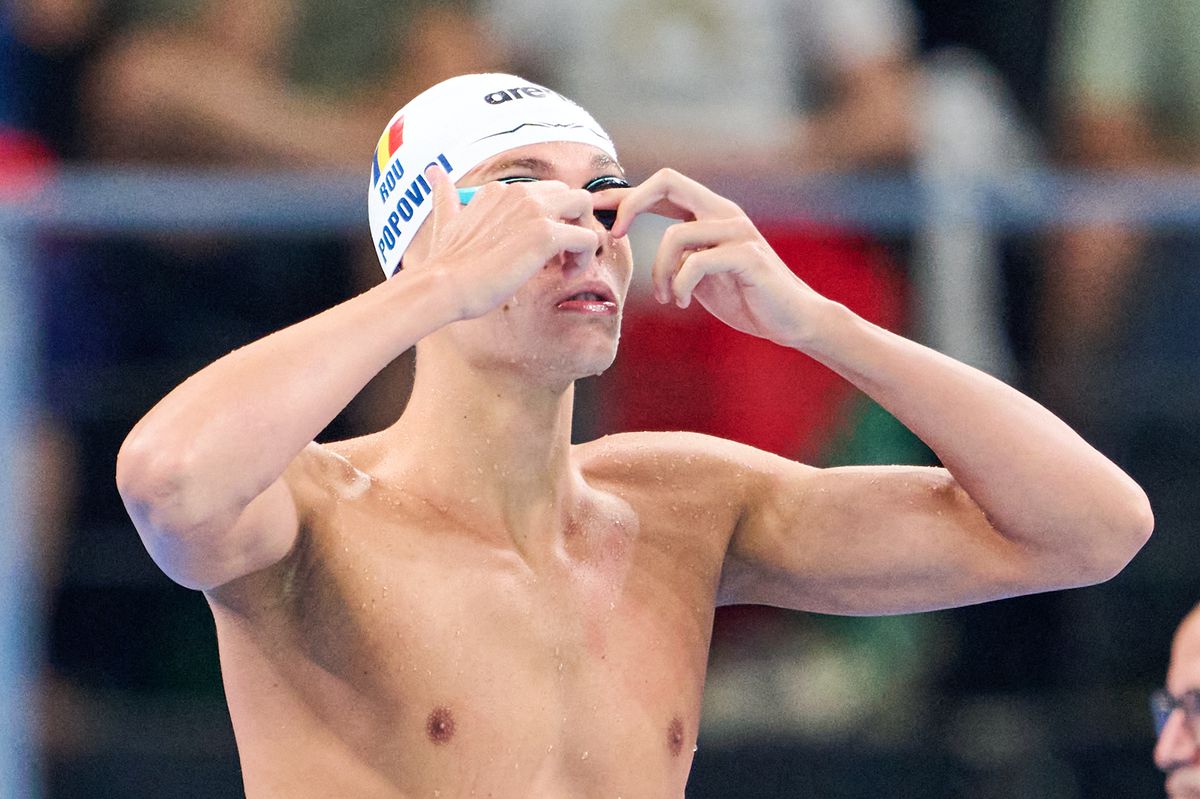 David Popovici, un an rapid de aur » Pentru a doua oară Sportivul Anului: „Întotdeauna a fost o dorință arzătoare în mine să fiu pe cea mai înaltă treaptă a podiumului”